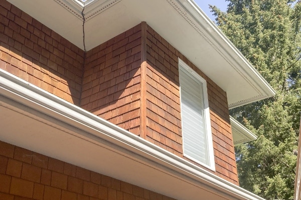 Gutter Cleaning Service Near Me in Olympia WA 4
